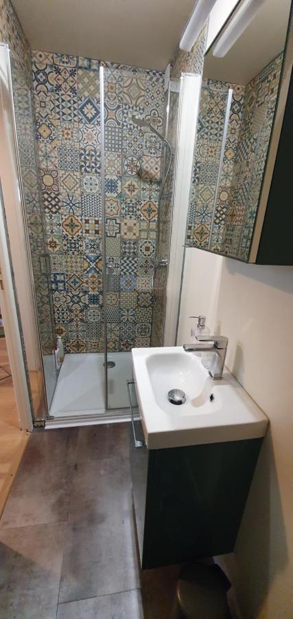 Appartement Studio Prieure Quimper Bagian luar foto