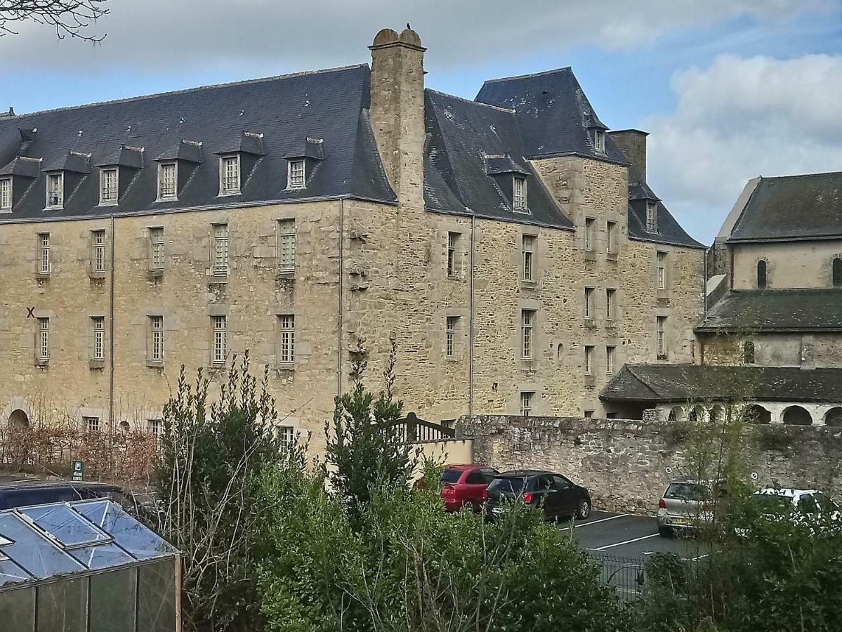 Appartement Studio Prieure Quimper Bagian luar foto